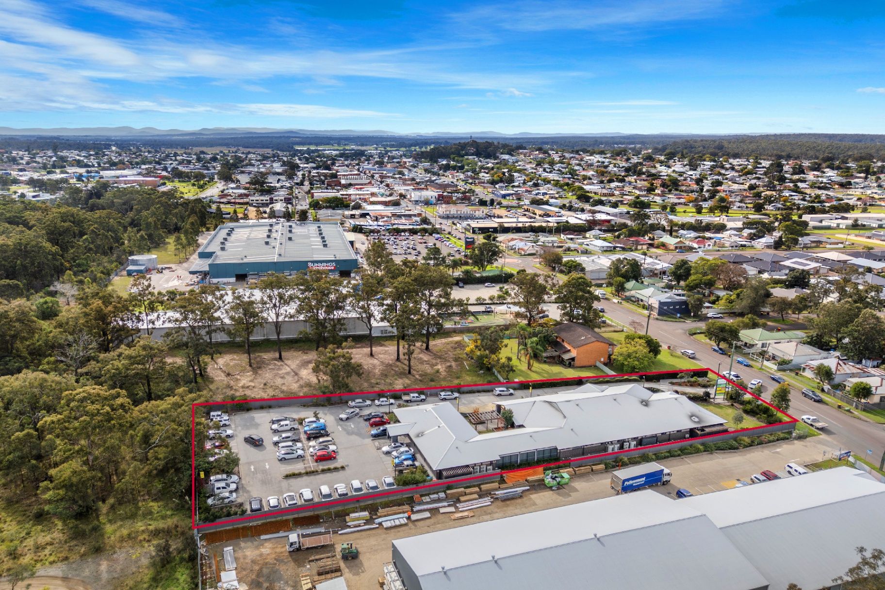 Aerial of property and surrounding Cessnock business precinct